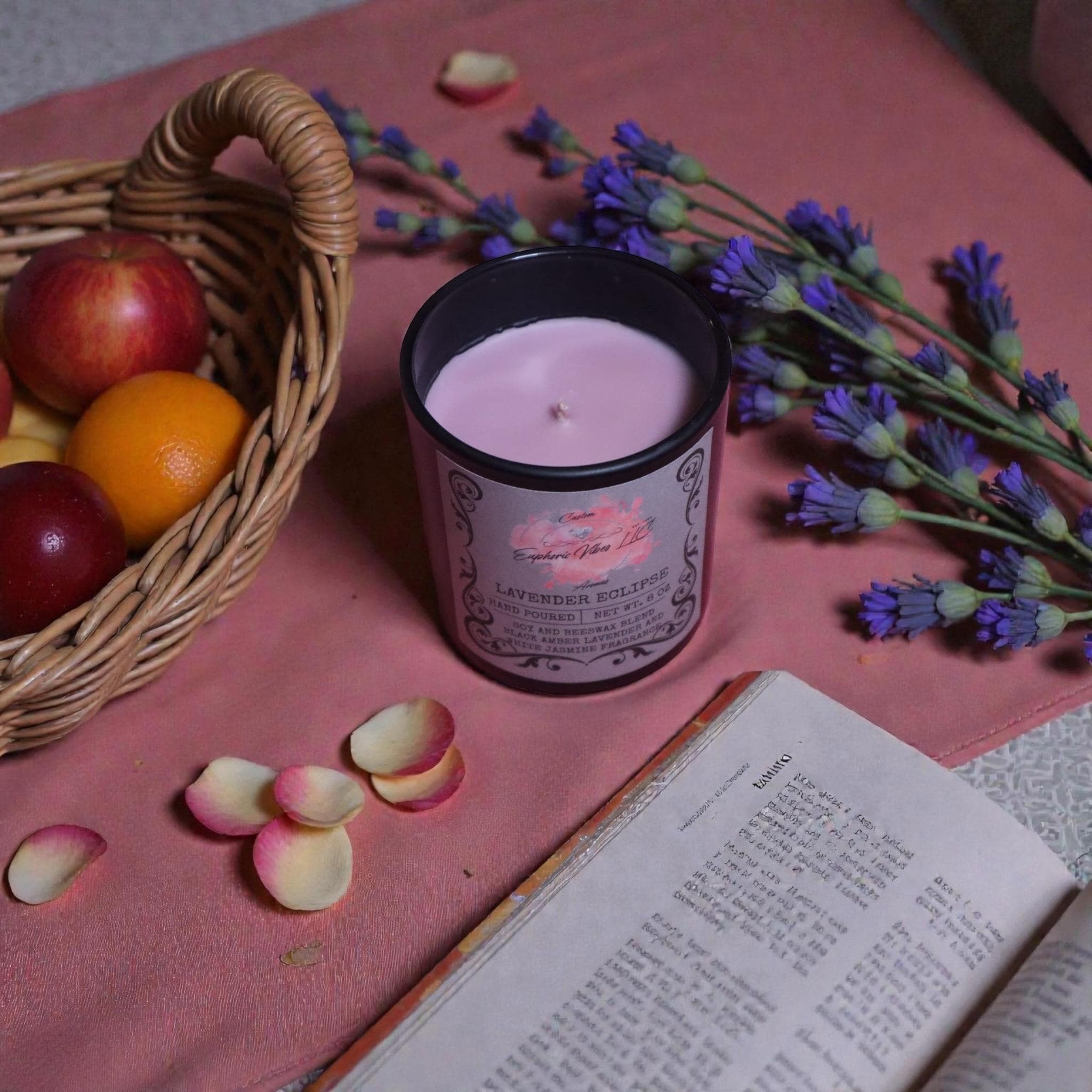 Lavender Eclipse Candle – White Jasmine, Black Amber Lavender Aromatherapy (8 oz)